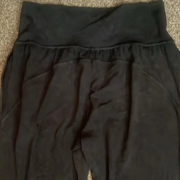 Athleta Salutation High Rise Jogger - Picture 6 of 7